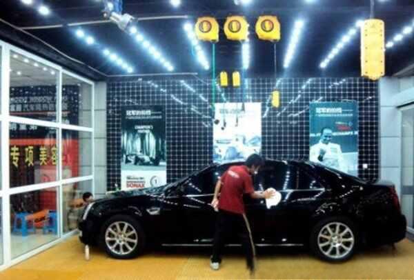 自动洗车机多少钱一台,自助洗车机赚钱吗-