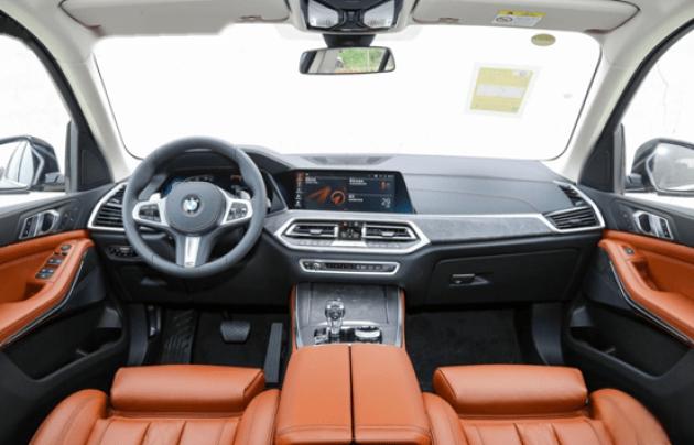 宝马X5评测:搭载3.0T发动机,最大马力340Ps,动力强-