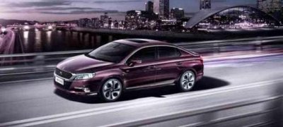 ​科尼赛克CCXR是硬顶跑车吗