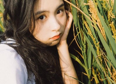 人到中年就硬不起来是咋回事?中年男人阳痿常见4大诱因