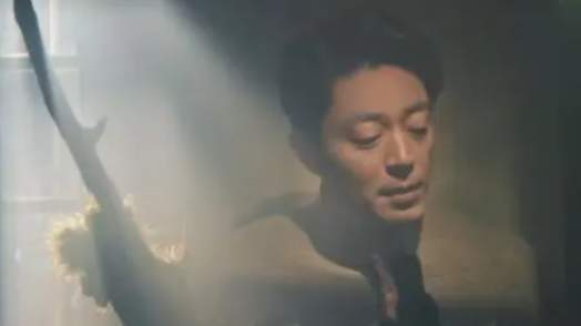 《他为什么依然单身》在哪个平台播?一共多少集