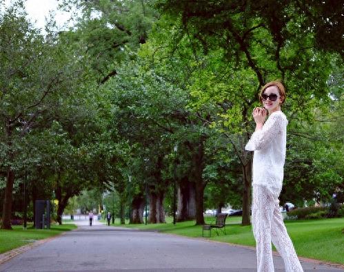 《乡村爱情》中她长的最直溜,街拍超洋气,你能猜出她是谁吗?