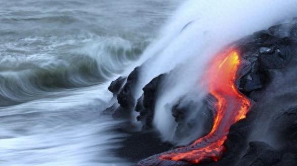 世界上最壮观的火山口之一，基拉韦厄火山