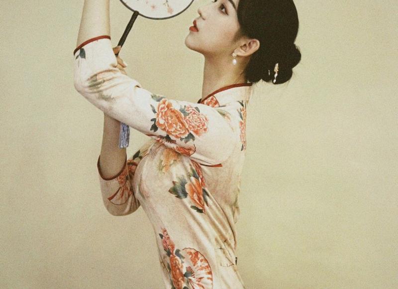 给水瓶座男生表白的话怎么说(表白情书插图) 给水瓶座男生表白的话怎么说(表白情书插图)