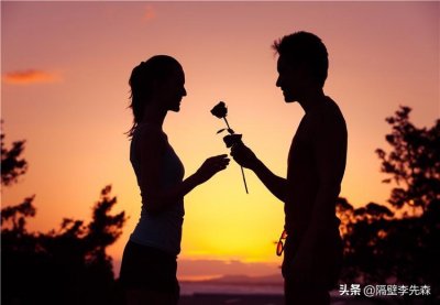 怎样确认闷骚男是否喜欢你?赶紧来学习一下