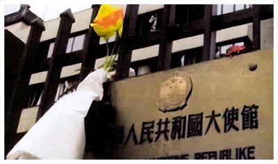 美国到今日终于明白,当年轰炸中国大使馆,中国为什么不反击?