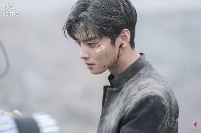 ​「最帅驱魔师」车银优介绍+9部韩剧推荐！校草兼学霸，颜值爆表