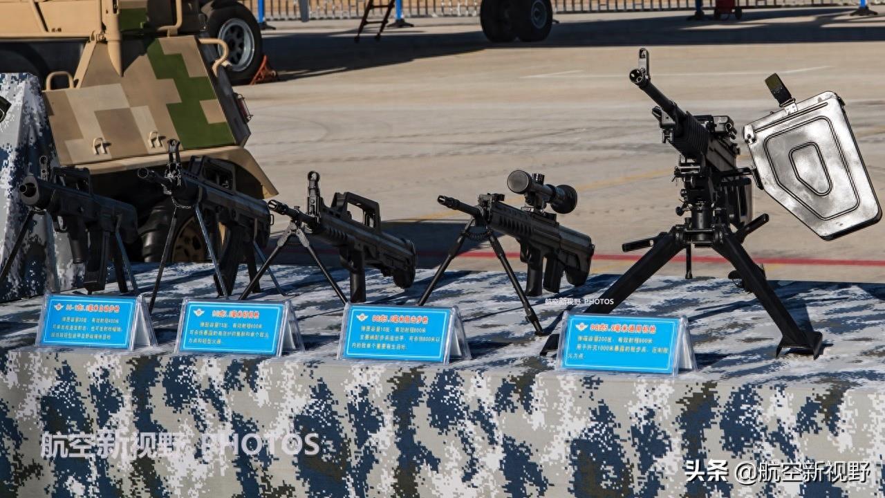 细品我军5.8mm枪族,士兵手中的贴身武器,重量轻是最大的特色