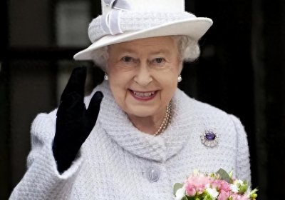 ​英国女王伊丽莎白，遭数次暗杀，丈夫私生子竟遍布全球
