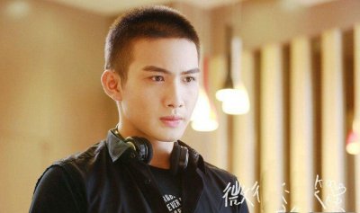 《微微一笑》中郝眉与KO是一对吗?