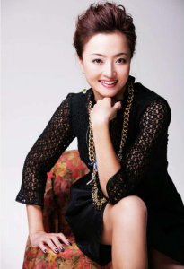 知名女演员原华:与央视名嘴沙桐离婚后,嫁圈外人生一子幸福美满