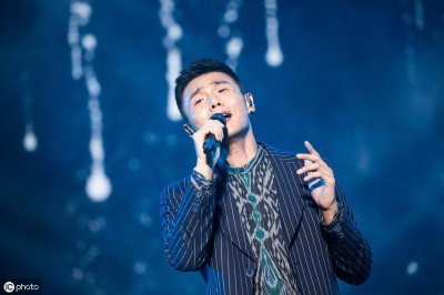 李荣浩怎么火起来的 李荣浩出道坎坷经历被扒