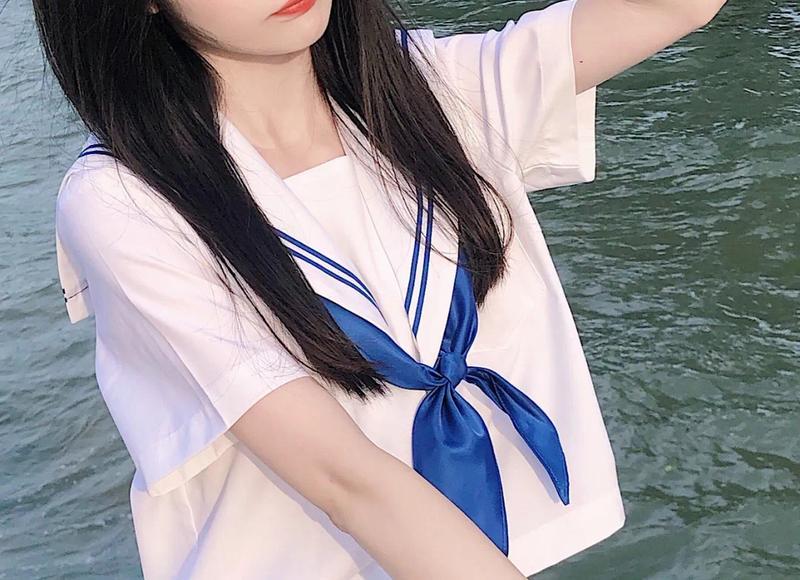 《周三给女朋友说早安情话》推荐20句 《周三给女朋友说早安情话》推荐20句