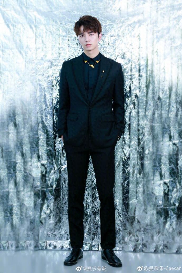 吴希泽23岁生日快乐,新的一年,尽情书写属于你得更多可能