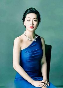 宗馥莉:一位崭露头角的女强人