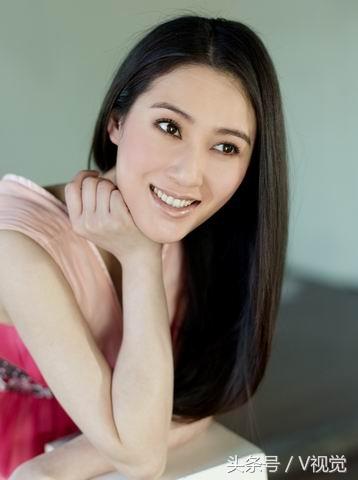 邓家佳、吕佳容、赵柯等主演《缘来幸福》