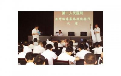 30岁不结婚被父母赶出家门(儿子上了年纪不结婚老人气进医院)