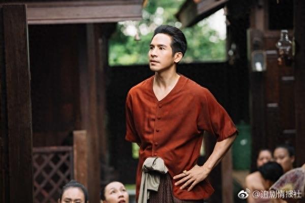 泰剧《天生一对》大结局旮旯gay生双胞胎坤P开心的露出老母亲微笑