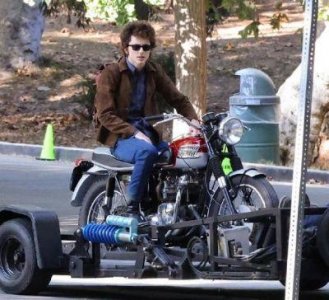 电影《无名小辈》预告片发布!甜茶演绎明星蜕变的故事