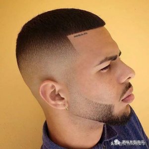​最适合夏季的男发16款，一看就很凉爽，帅气时尚还有型！