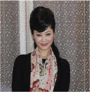 ​于文华老师隐退归乡，享受宁静农村生活的真实瞬间