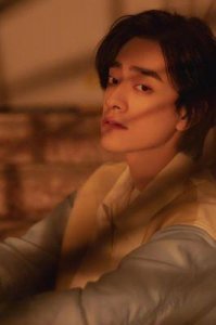 ​《胜券在握》：郑云龙揭秘职场角色与搞笑片场趣事