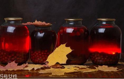 生地可以泡酒吗 生地和熟地哪个更适合泡酒 生地可以泡酒吗 生地和熟地哪个更适合泡酒