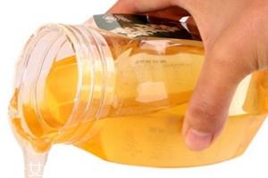 槐花蜜能治便秘吗 有润肠通便的效果 槐花蜜能治便秘吗 有润肠通便的效果