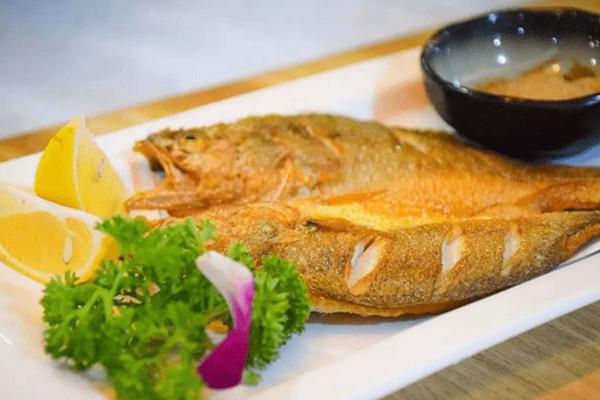 黄花鱼可以给宝宝吃吗 黄花鱼刺多不多 黄花鱼可以给宝宝吃吗 黄花鱼刺多不多