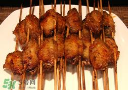 烤箱烤鸡翅要用锡纸吗?烤箱烤鸡翅的做法 烤箱烤鸡翅要用锡纸吗?烤箱烤鸡翅的做法