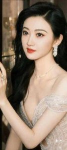 揭秘景甜背后的大佬路征:万达董事与星光灿烂影业创始人