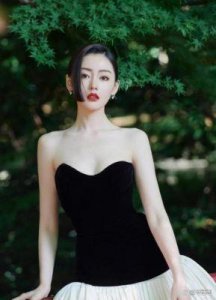 性感女神盘点:娱乐圈十大气质独特身材火辣的明星