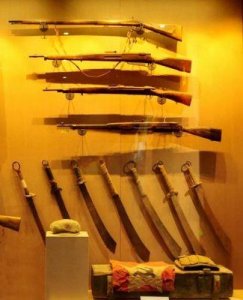 抗日神剧中的荒诞剧情与历史扭曲:揭秘“黑人抗日”的离谱设定