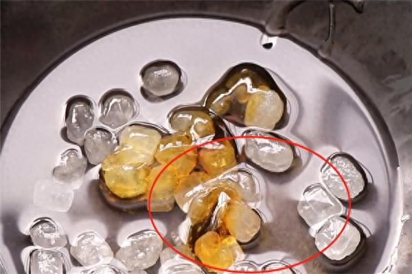 自己在家做琥珀核桃,方法简单嘎嘣脆,好吃的停不下来