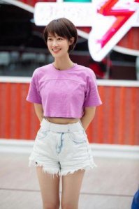 蓝盈莹:通往松弛之道往往需经历用力过猛的过程