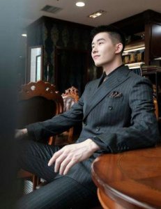 刘晓庆:年龄不是束缚,爱情与自信的女王之路