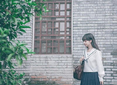 ​男生忍住不睡女生很痛苦吗 男生抱女生睡觉有什么反应