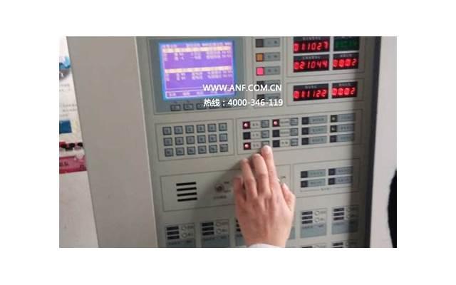 与狮子座男生聊天的大忌