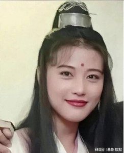 本是阴狠恶毒的女配周芷若,为何被高圆圆演成了人们心中的白月光?