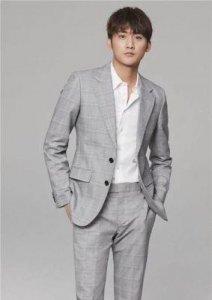 罗彬个人资料曝光,网络传言称其已结婚