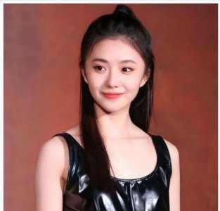 ​人血馒头谋女郎事件：刘浩存疑涉及不当言论，真相究竟如何？