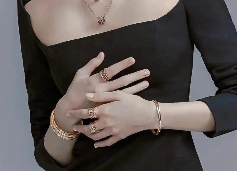 【爱情检讨】天秤女和金牛男：关系里最需要的是什么？