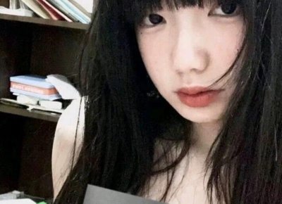 ​女生允许你摸她的肚子代表什么