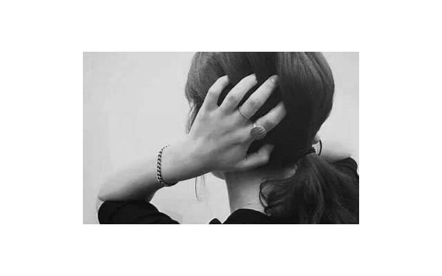 签名女生简单气质短(简单好听的女生圈名)