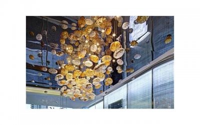 结婚之后我又遇到了他,但他也已经结婚了