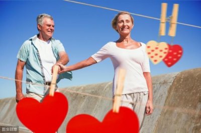 ​五十岁女人交友，如何与50多岁的女人交往