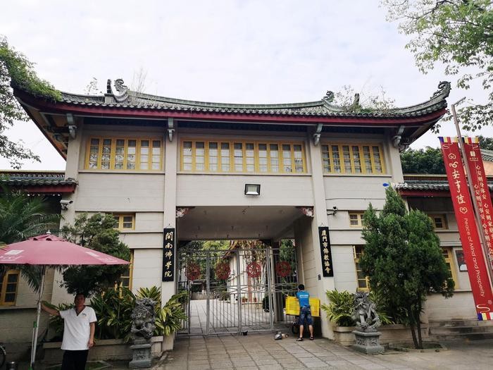 福建有座千年古寺 有着中国最早的佛学院 免门票还免费赠香