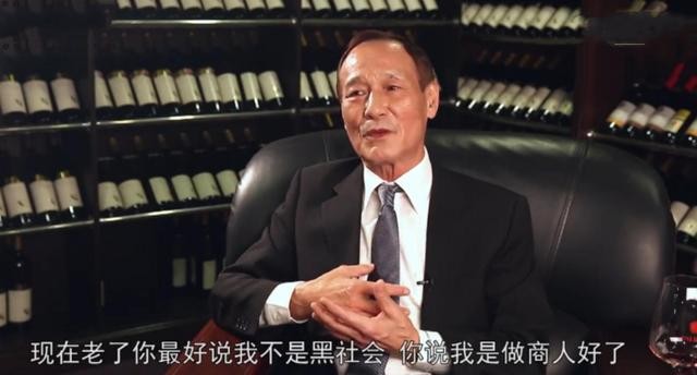 女星被大佬哄去多人运动爆料(甄子丹曾为万绮雯出气打伤流氓)