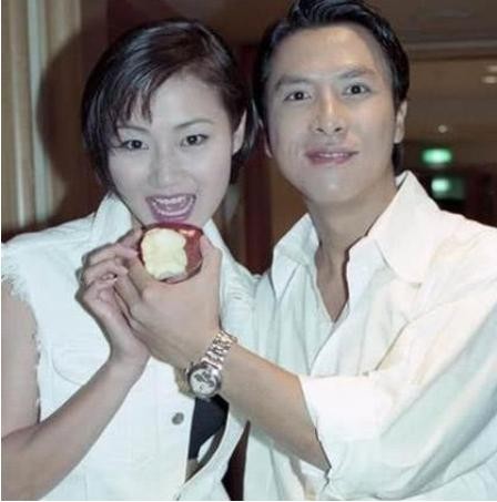 女星被大佬哄去多人运动爆料(甄子丹曾为万绮雯出气打伤流氓)