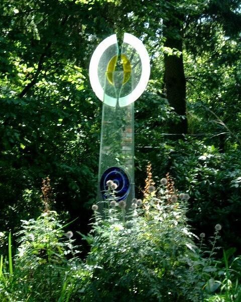 世界十大最震撼错觉(他花了40年用几何错觉艺术)(6)